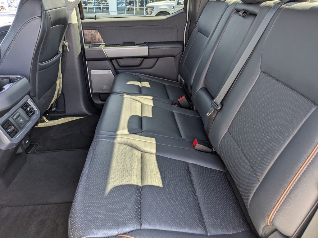 2026 Ford F-250 Super Duty - Oxford White exterior view 14