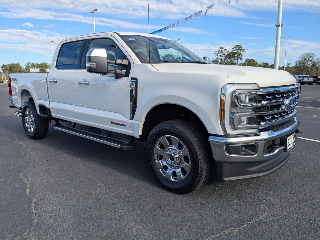 2026 Ford F-350 Super Duty - Star White Metallic Tri-Coat exterior view 2