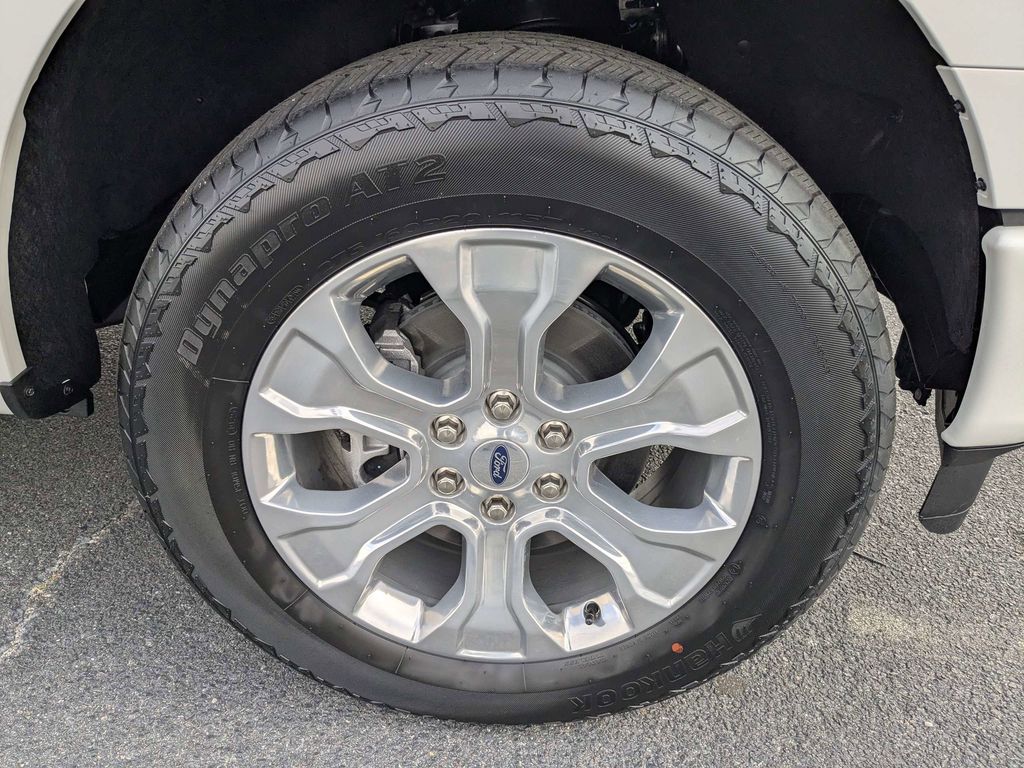 2026 Ford F-150 Platinum - Star White Metallic Tri-Coat exterior view 10