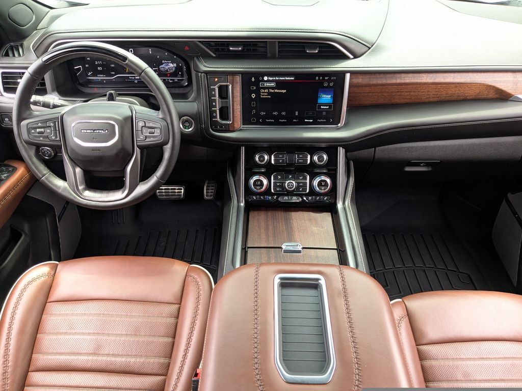 2024 GMC Yukon XL 1500 - Sterling Metallic exterior view 16
