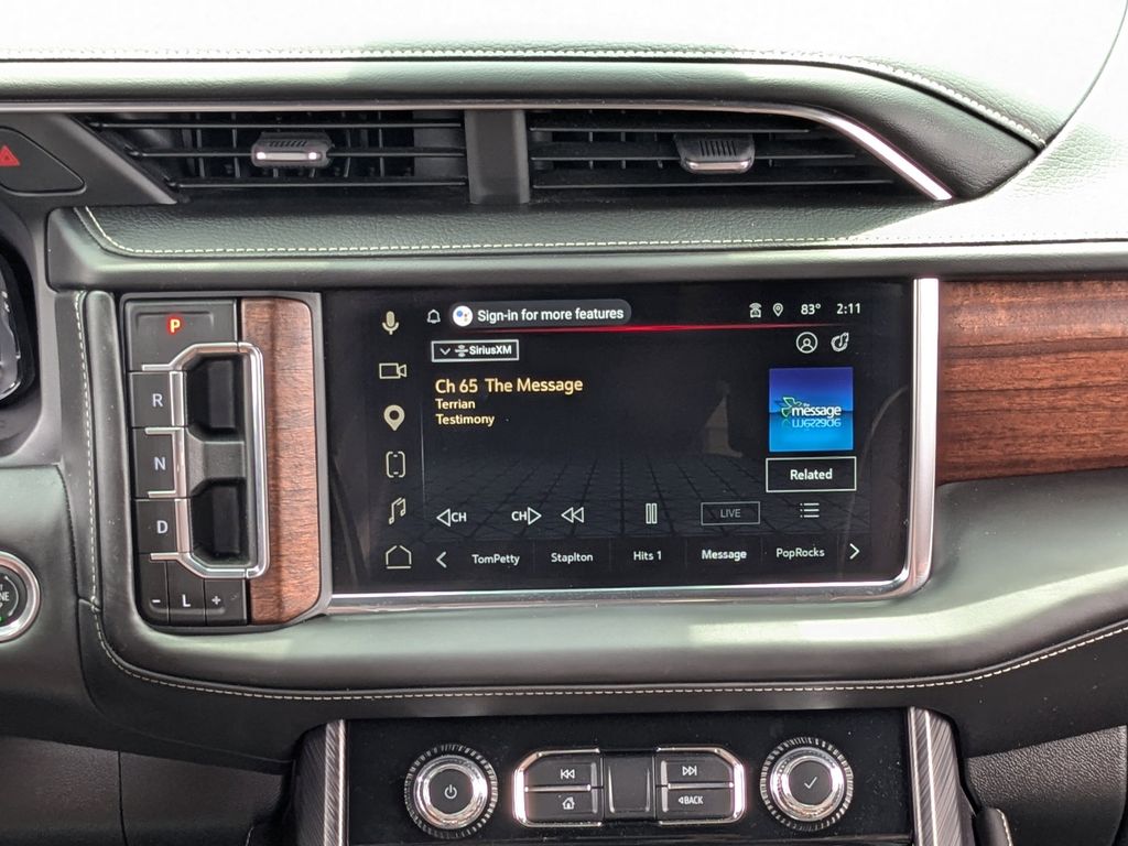 2024 GMC Yukon XL 1500 - Sterling Metallic exterior view 19