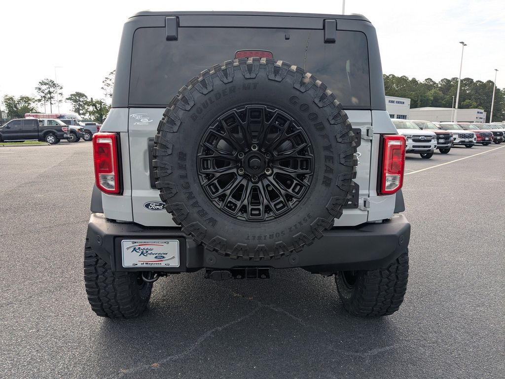 2026 Ford Bronco Big Bend - Avalanche Gray exterior view 5