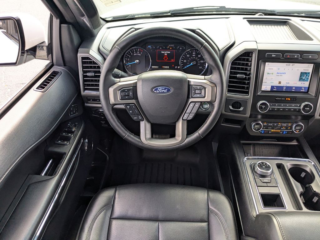 2021 Ford Expedition XLT - Star White Metallic Tri-Coat exterior view 16