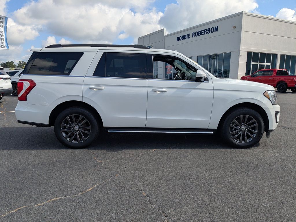 2021 Ford Expedition XLT - Star White Metallic Tri-Coat exterior view 3