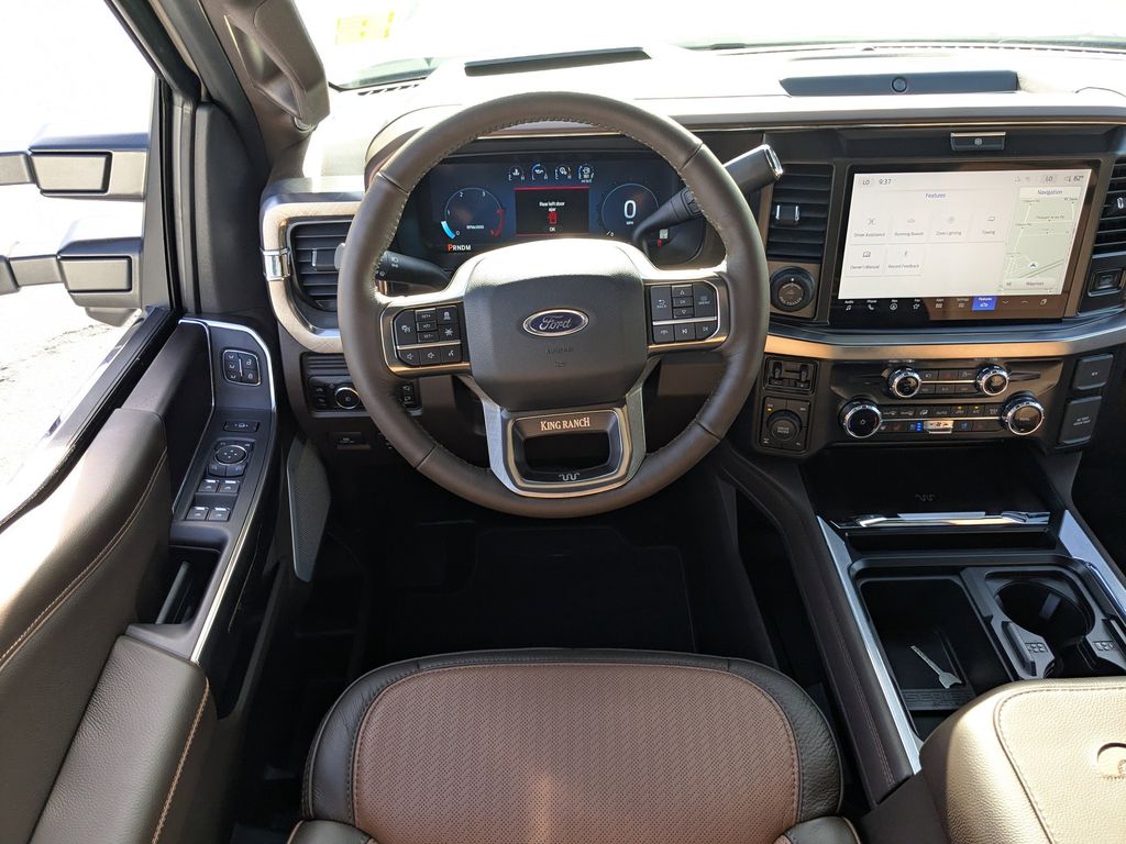 2026 Ford F-250 Super Duty - Star White exterior view 16