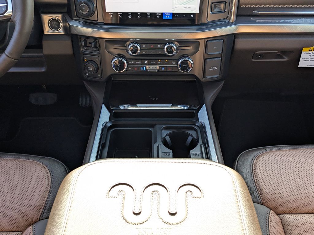2026 Ford F-250 Super Duty - Star White exterior view 19