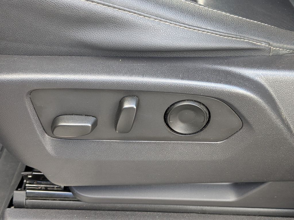 2024 GMC Sierra 1500 - Onyx Black exterior view 20