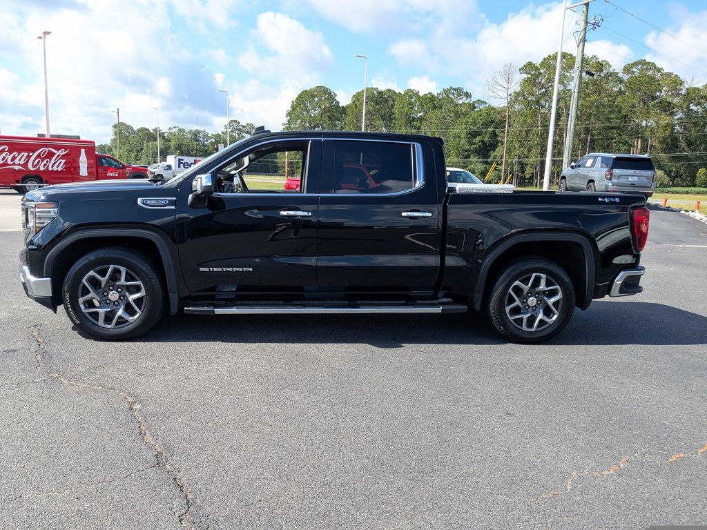 2024 GMC Sierra 1500 - Onyx Black exterior view 7