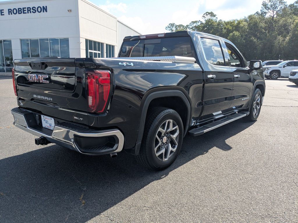 2024 GMC Sierra 1500 - Onyx Black exterior view 4