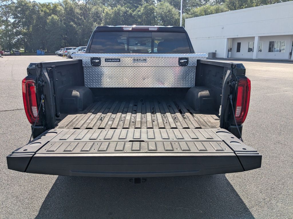 2024 GMC Sierra 1500 - Onyx Black exterior view 13