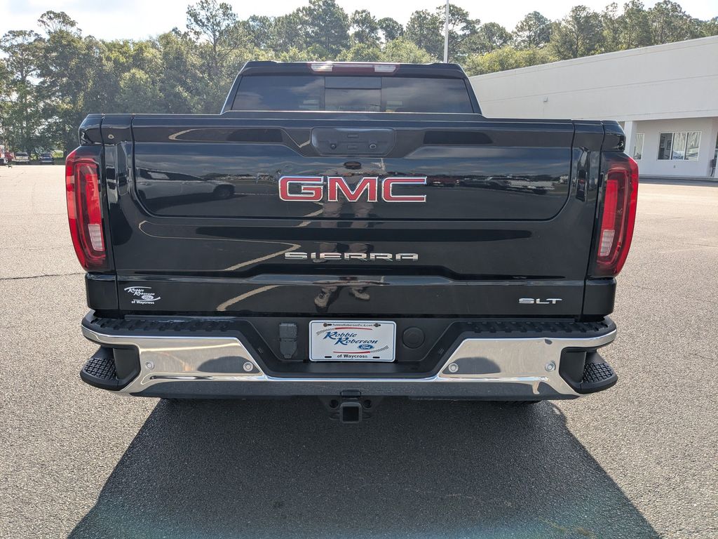 2024 GMC Sierra 1500 - Onyx Black exterior view 5
