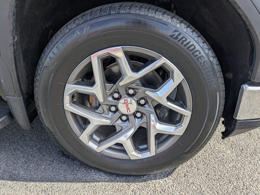 2024 GMC Sierra 1500 - Onyx Black exterior view 11