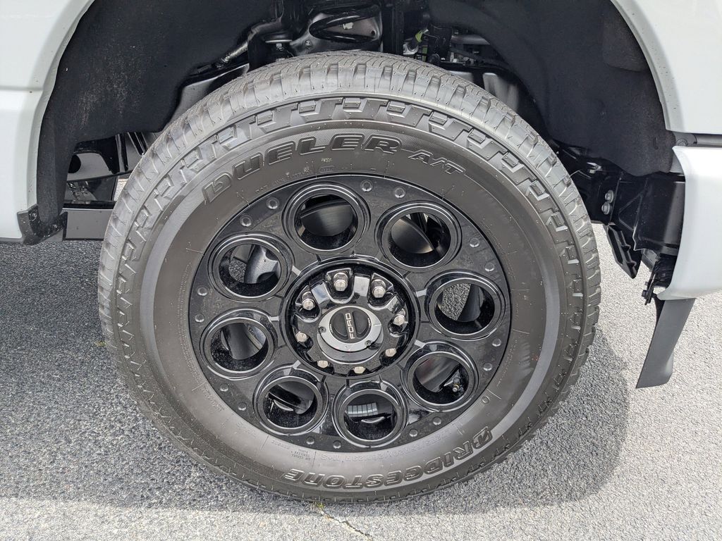 2026 Ford F-250 Super Duty - Avalanche exterior view 11