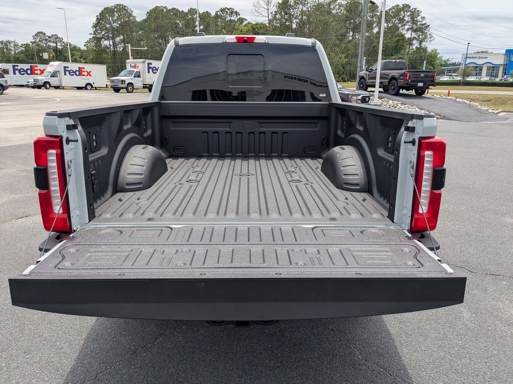 2026 Ford F-250 Super Duty - Avalanche exterior view 13