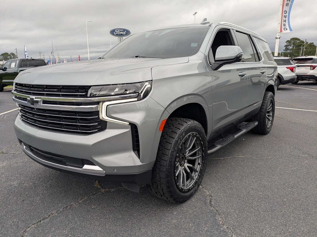 2023 Chevrolet Tahoe LT - Sterling Gray Metallic exterior view 8
