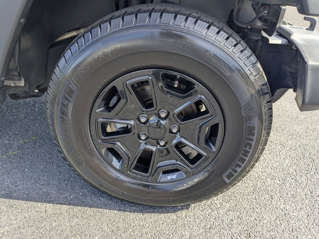2016 Jeep Wrangler Willys Wheeler - Granite Crystal Metallic Clearcoat exterior view 11