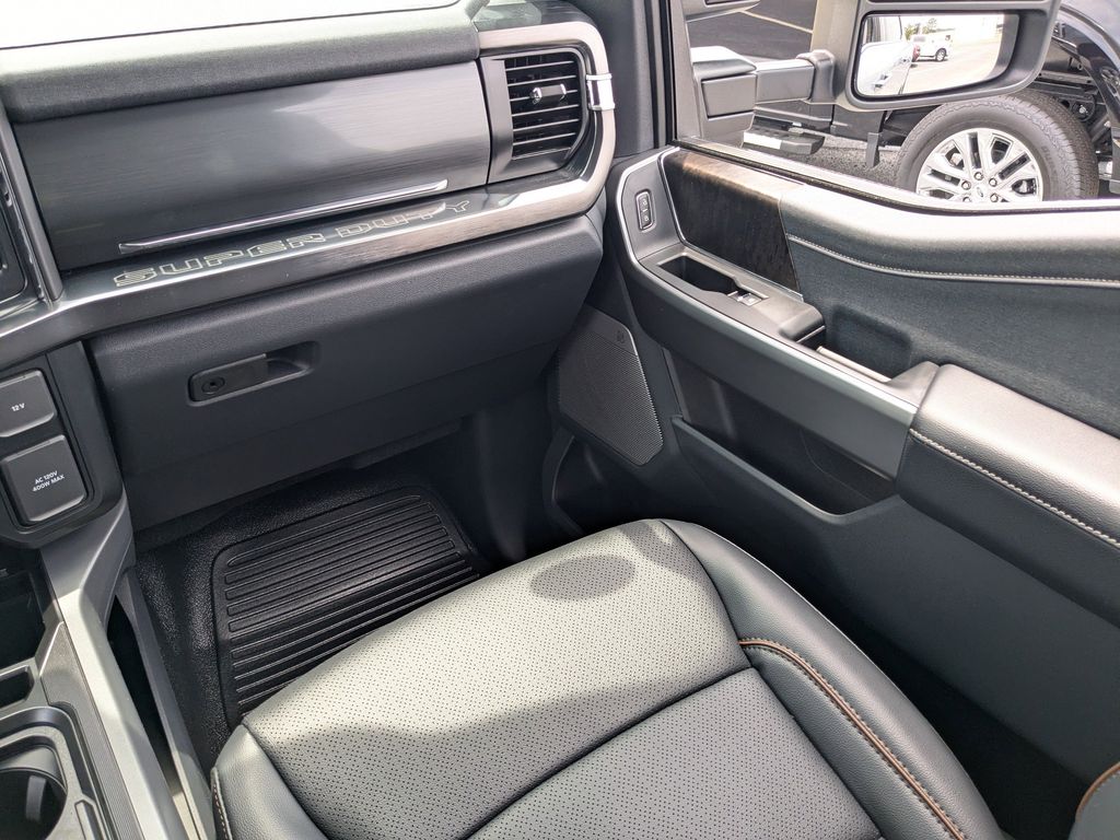 2026 Ford F-250 Super Duty - Glacier Gray Metallic Tri-Coat exterior view 17