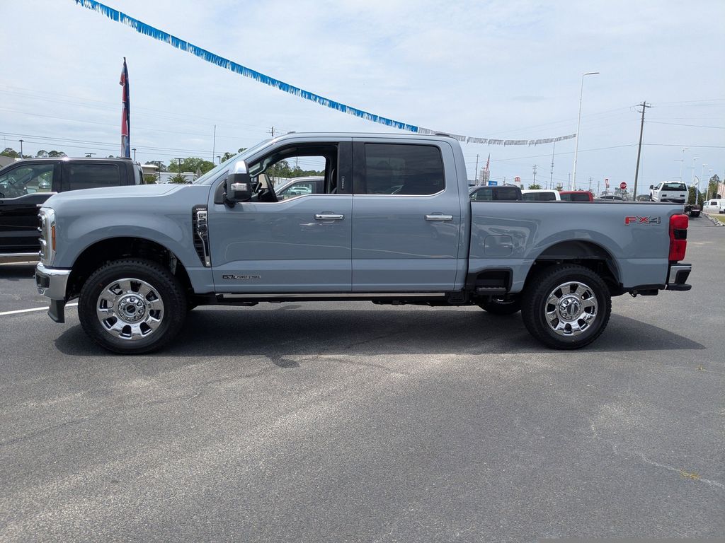 2026 Ford F-250 Super Duty - Glacier Gray Metallic Tri-Coat exterior view 7