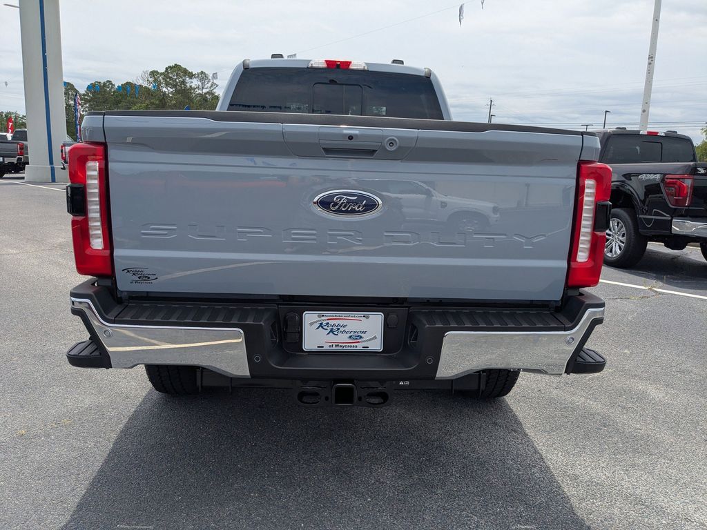 2026 Ford F-250 Super Duty - Glacier Gray Metallic Tri-Coat exterior view 5