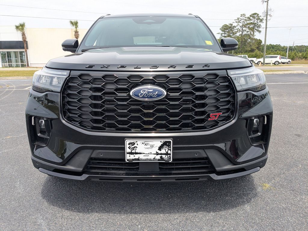 2026 Ford Explorer ST - Agate Black Metallic exterior view 9