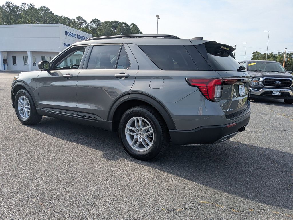 2026 Ford Explorer Active w/200A Pkg - Carbonized Gray Metallic exterior view 6