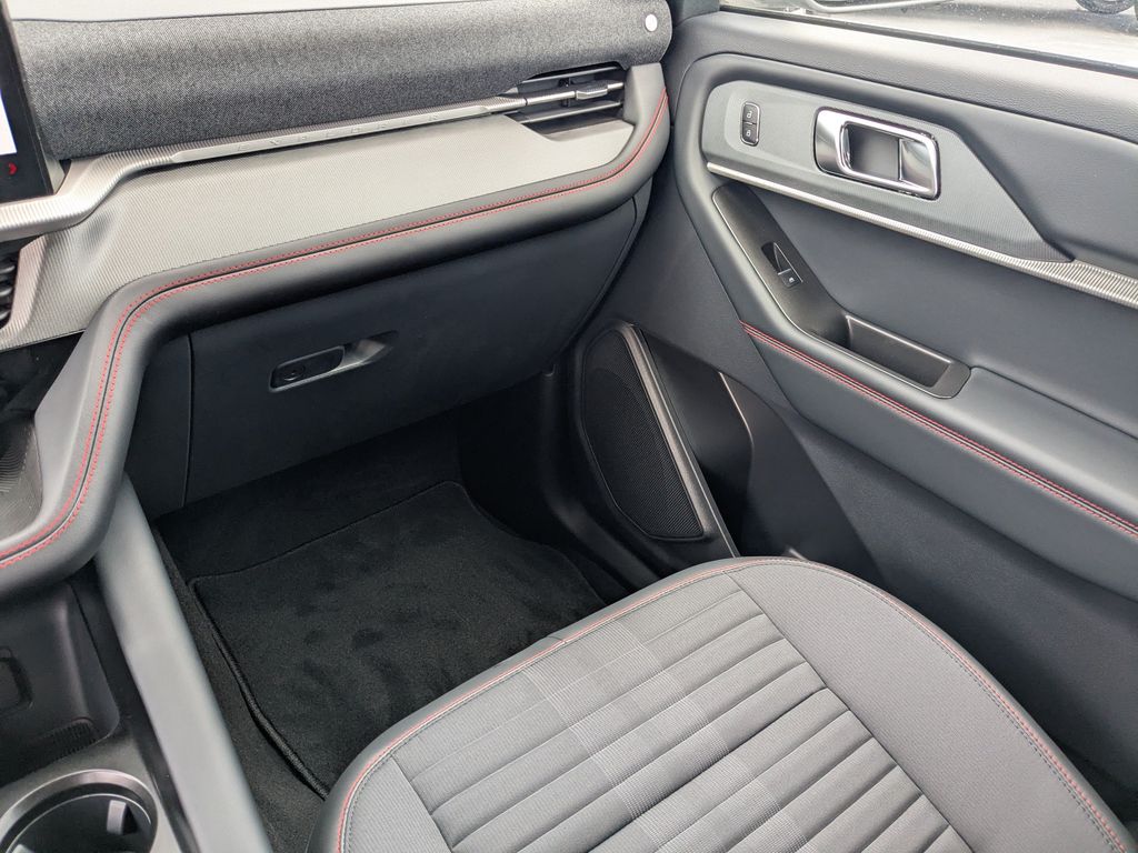 2026 Ford Explorer ST-Line - Star White Metallic Tri-Coat exterior view 17