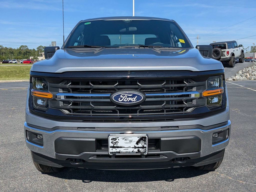 2026 Ford F-150 XLT - Iconic Silver Metallic exterior view 9