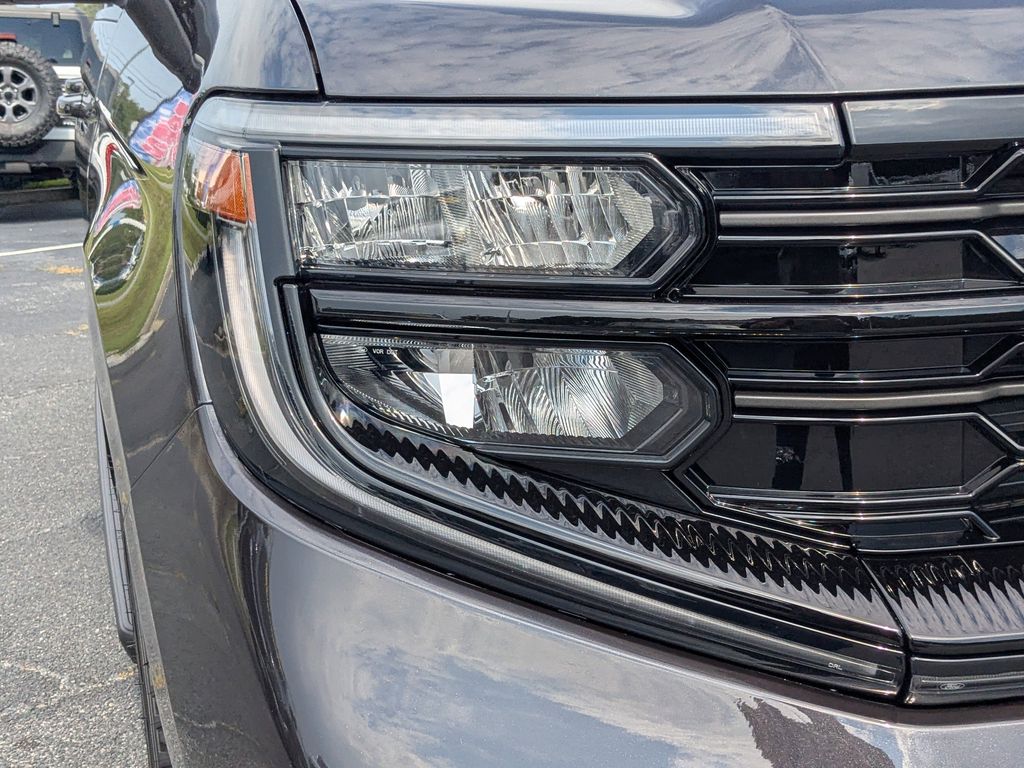 2026 Ford Expedition Platinum - Dark Matter Gray Metallic exterior view 10