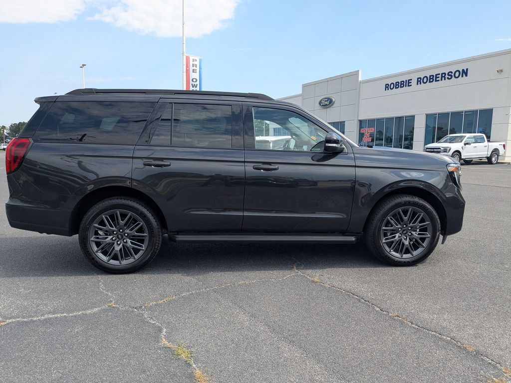 2026 Ford Expedition Platinum - Dark Matter Gray Metallic exterior view 3