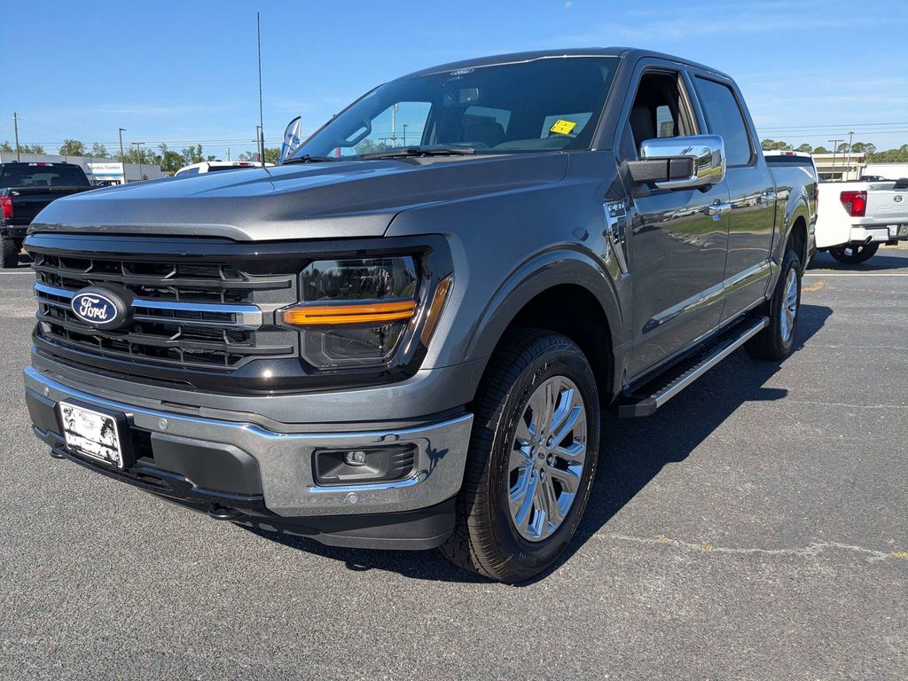 2026 Ford F-150 XLT - Carbonized Gray Metallic exterior view 8