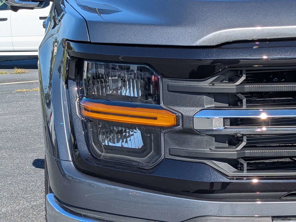 2026 Ford F-150 XLT - Carbonized Gray Metallic exterior view 10