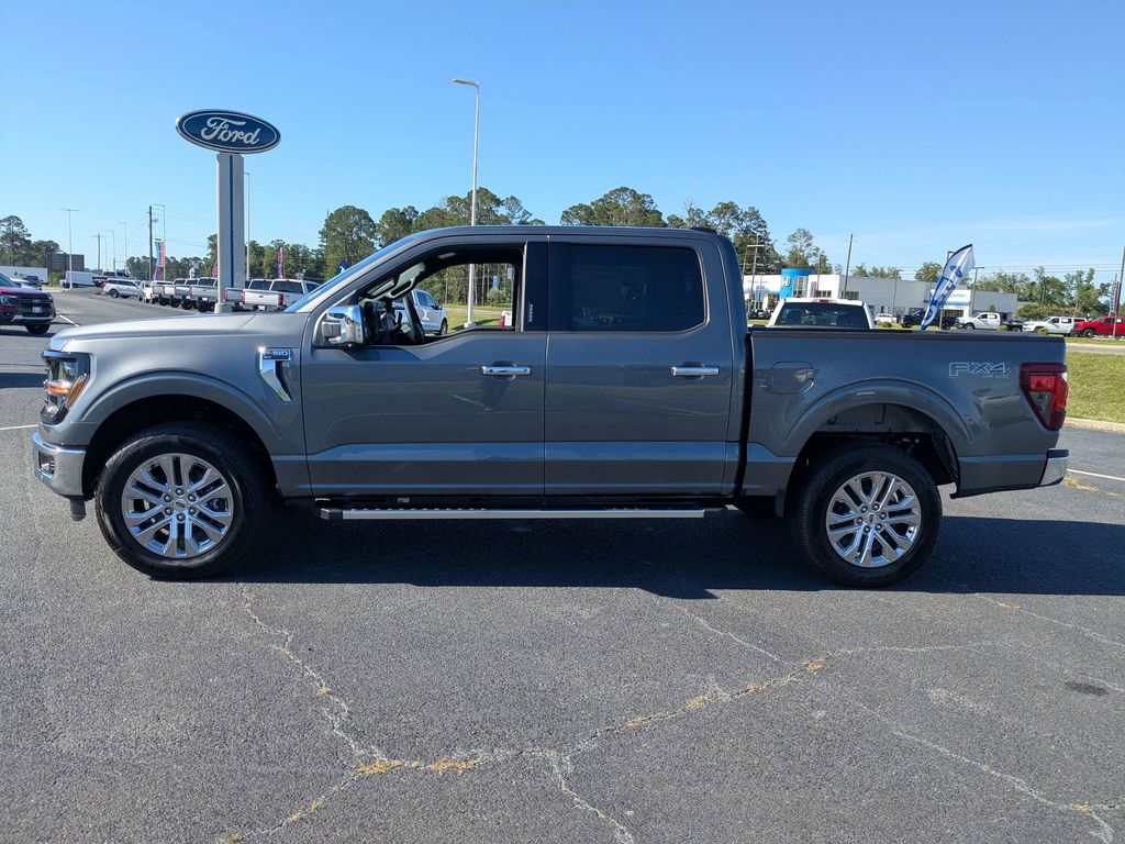 2026 Ford F-150 XLT - Carbonized Gray Metallic exterior view 7