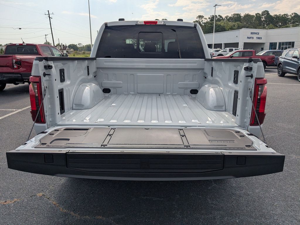 2026 Ford F-150 XLT - Avalanche exterior view 13