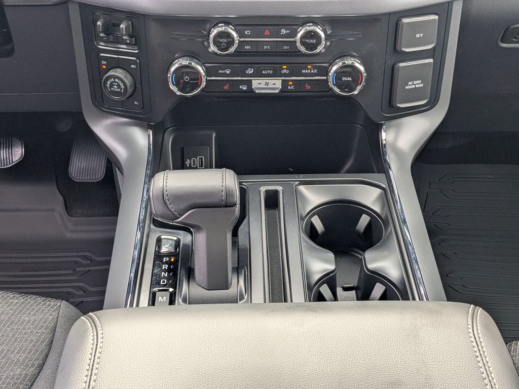 2026 Ford F-150 XLT - Avalanche exterior view 19
