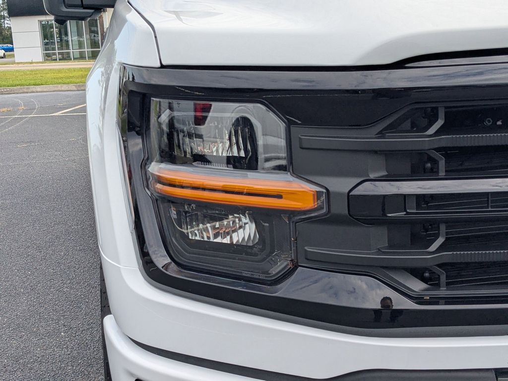 2026 Ford F-150 XLT - Oxford White exterior view 10