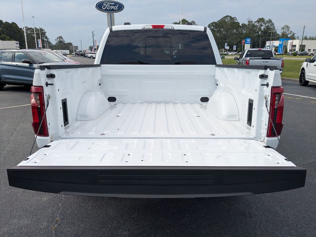 2026 Ford F-150 XLT - Oxford White exterior view 13