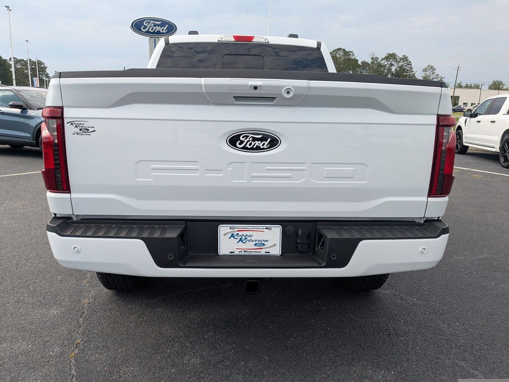 2026 Ford F-150 XLT - Oxford White exterior view 5
