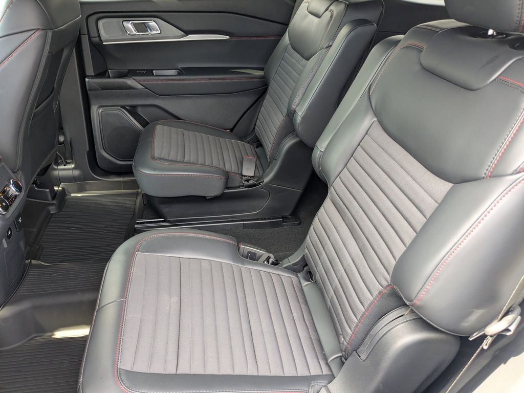 2026 Ford Explorer ST-Line - Vapor Blue Metallic exterior view 14