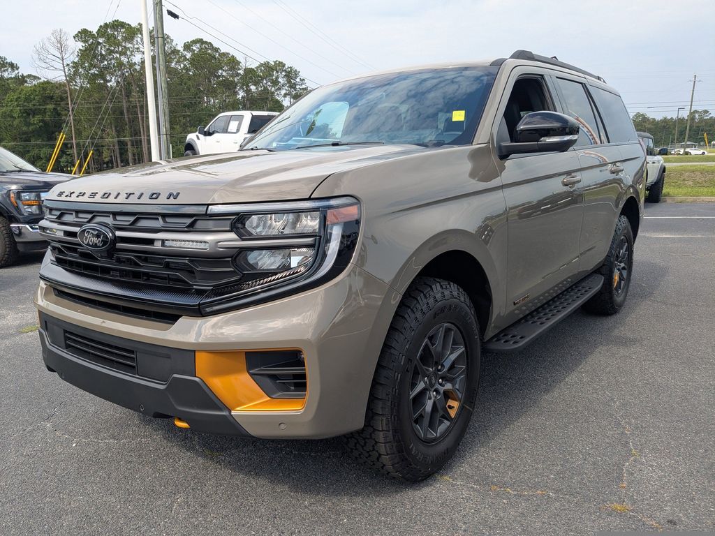 2026 Ford Expedition Tremor - Marsh Gray exterior view 8