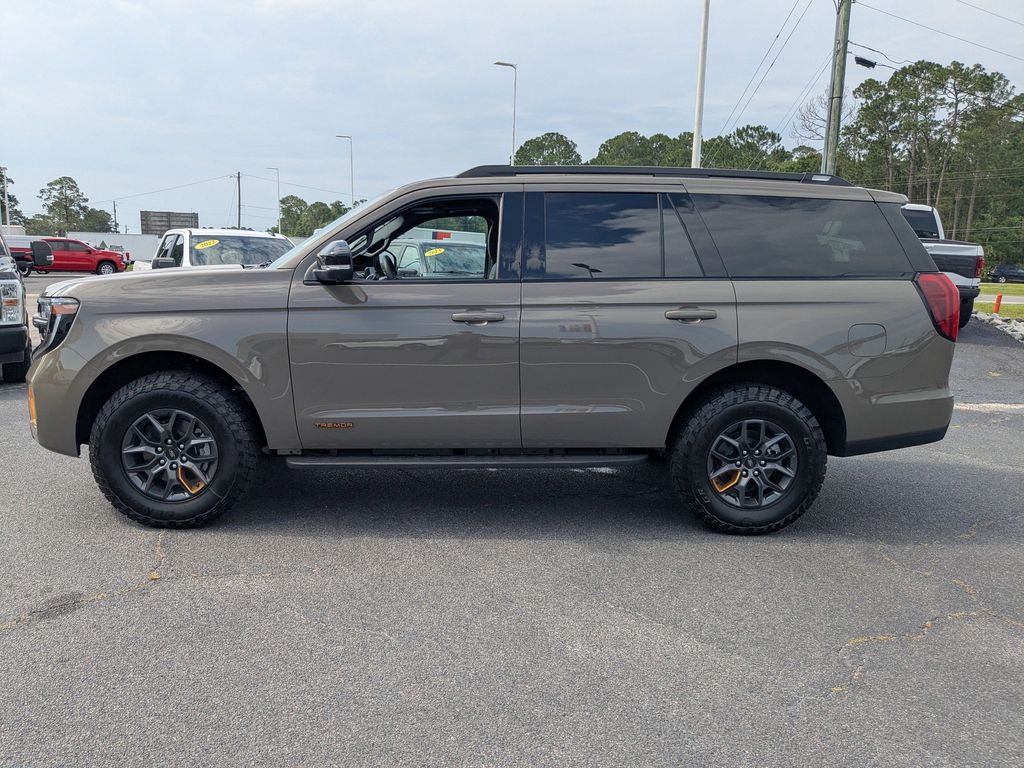 2026 Ford Expedition Tremor - Marsh Gray exterior view 7