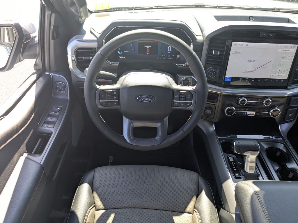 2026 Ford F-150 LARIAT - Star White Metallic Tri-Coat exterior view 18