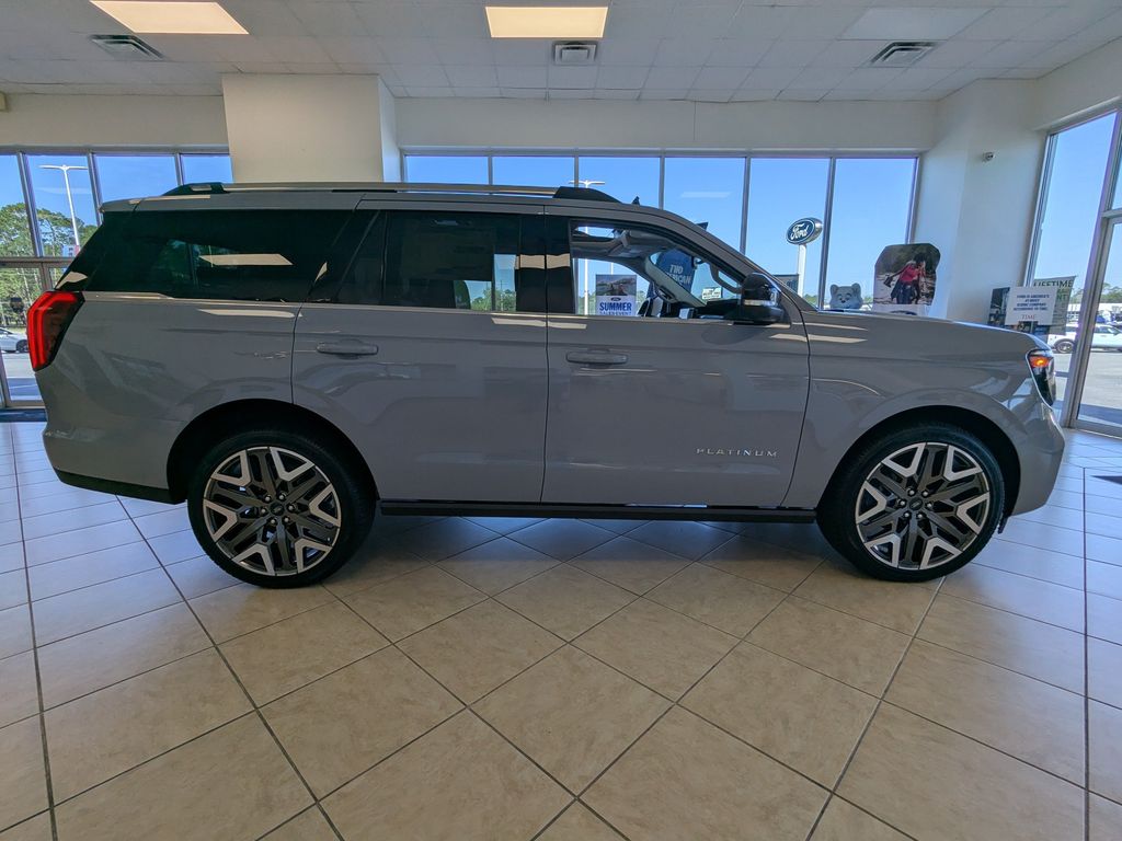 2026 Ford Expedition Platinum - Glacier Gray Metallic Tri-Coat exterior view 3