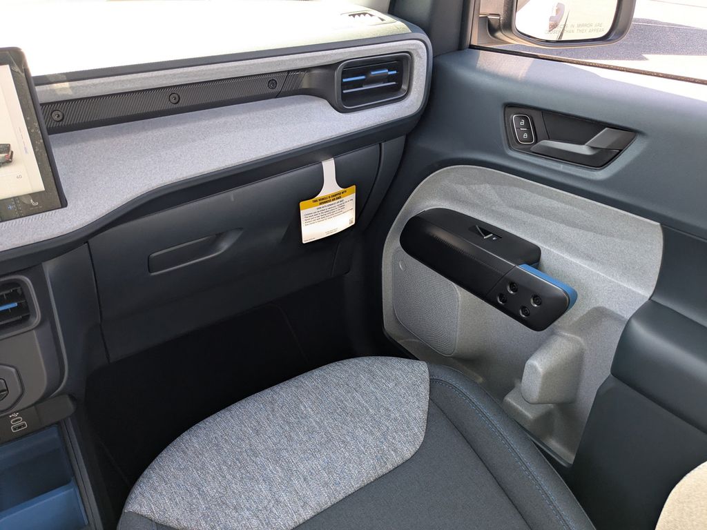 2026 Ford Maverick XLT - Space White Metallic exterior view 15