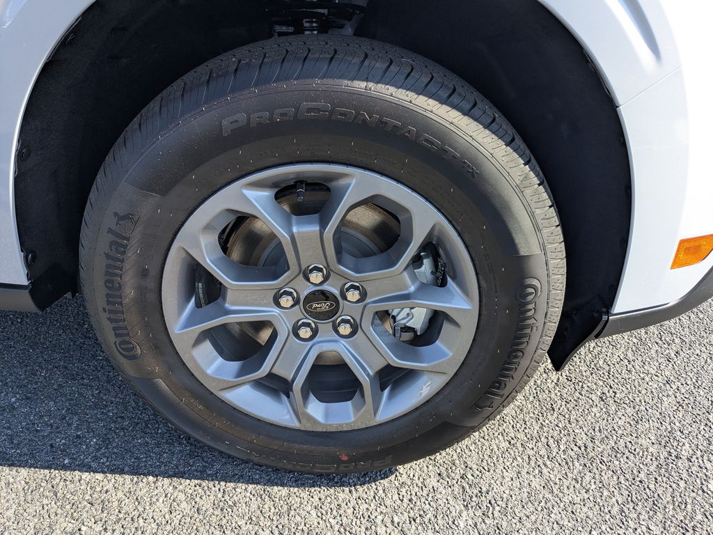 2026 Ford Maverick XLT - Space White Metallic exterior view 9