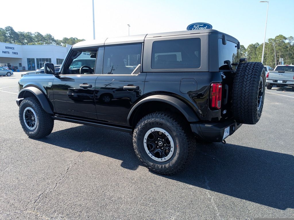 2026 Ford Bronco Big Bend - Shadow Black exterior view 4