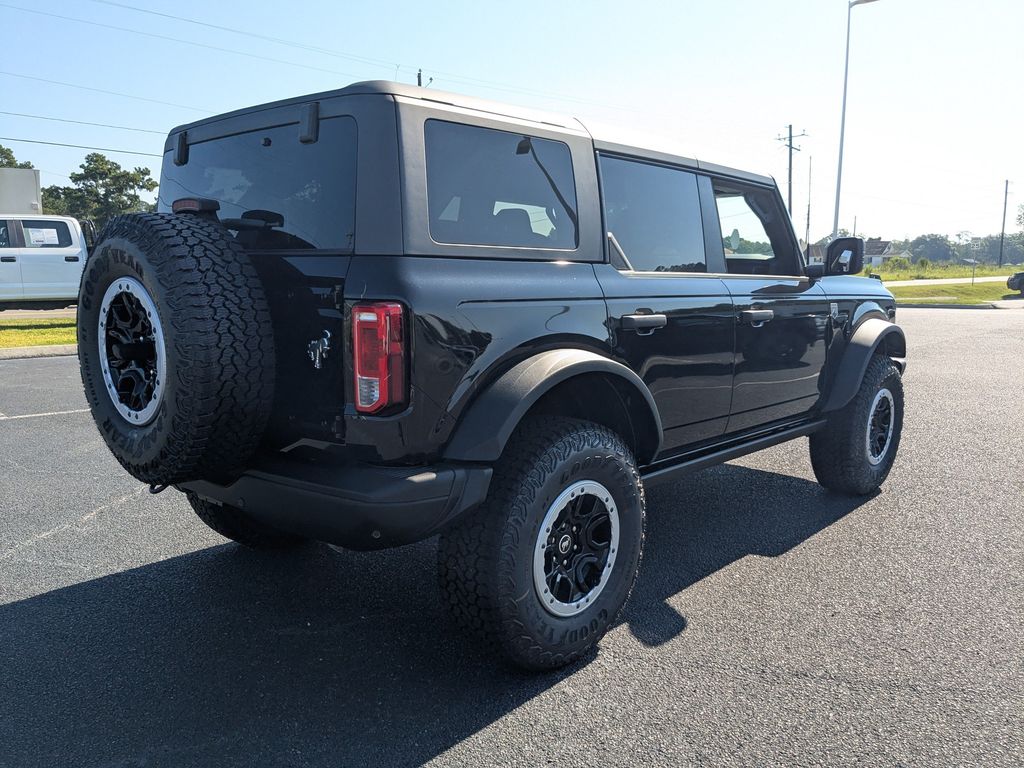 2026 Ford Bronco Big Bend - Shadow Black exterior view 6