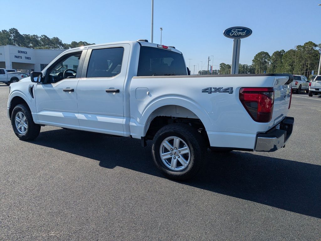 2026 Ford F-150 XL - Oxford White exterior view 4