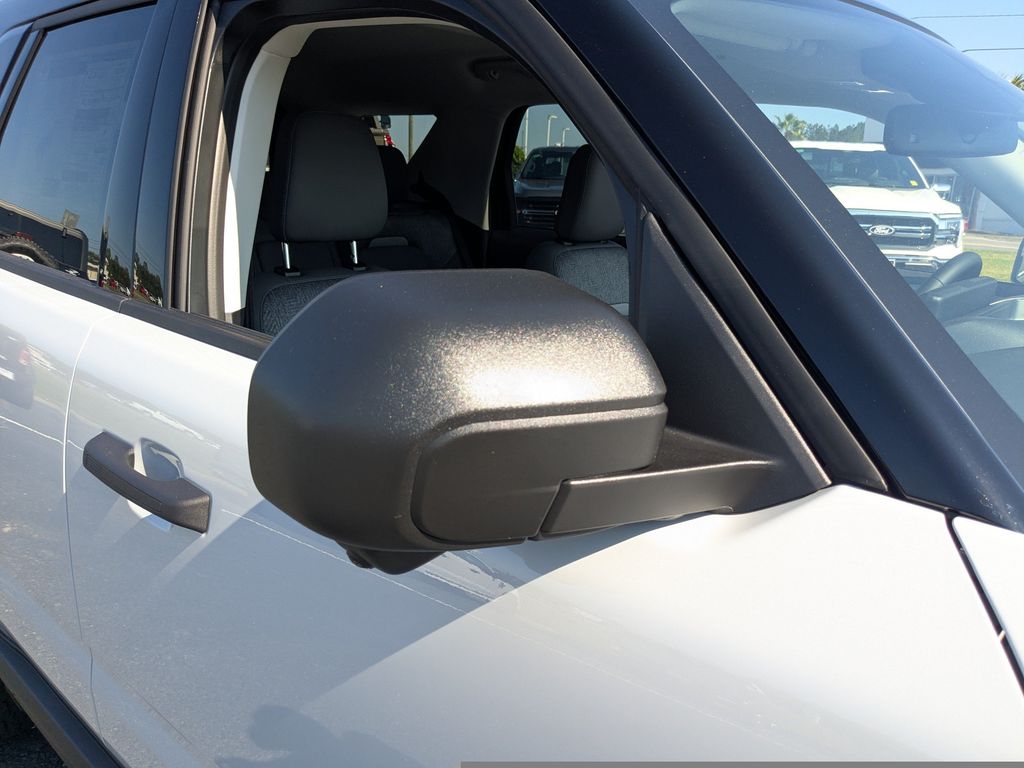 2026 Ford Bronco Sport Badlands - Space White Metallic exterior view 14