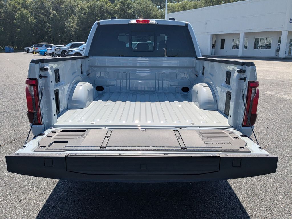 2026 Ford F-150 XLT - Avalanche exterior view 13