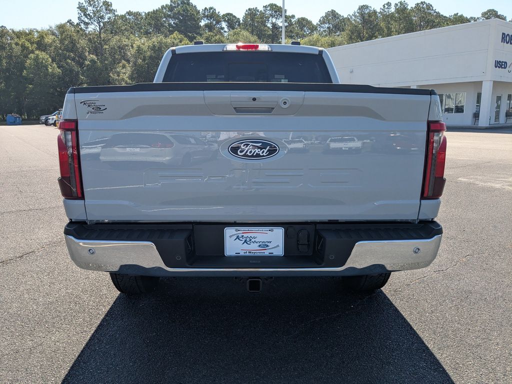 2026 Ford F-150 XLT - Avalanche exterior view 7